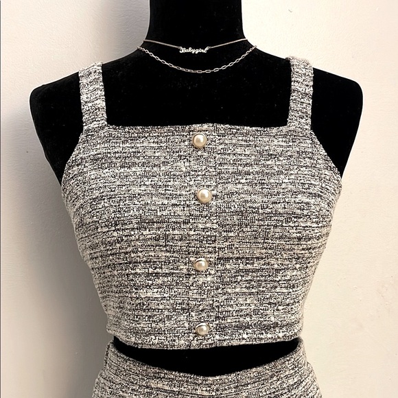 NWT Almost Famous | Gray Pencil Skirt Set of Two Pieces Size Medium - Picture 2 of 7